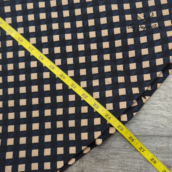 Ann Taylor A Line Skirt Size 0 - Picture 4 of 5